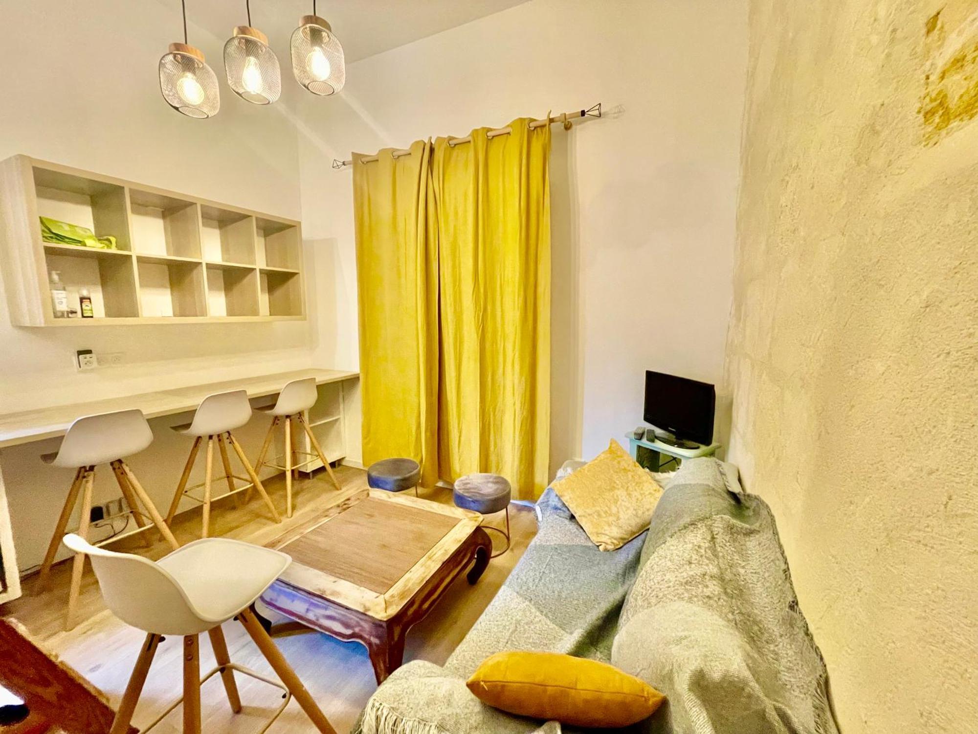 Proche Kedge Et Universitee Cosy Avec Parking ,cuisine Equipee ,sdb Et Jardin Talence